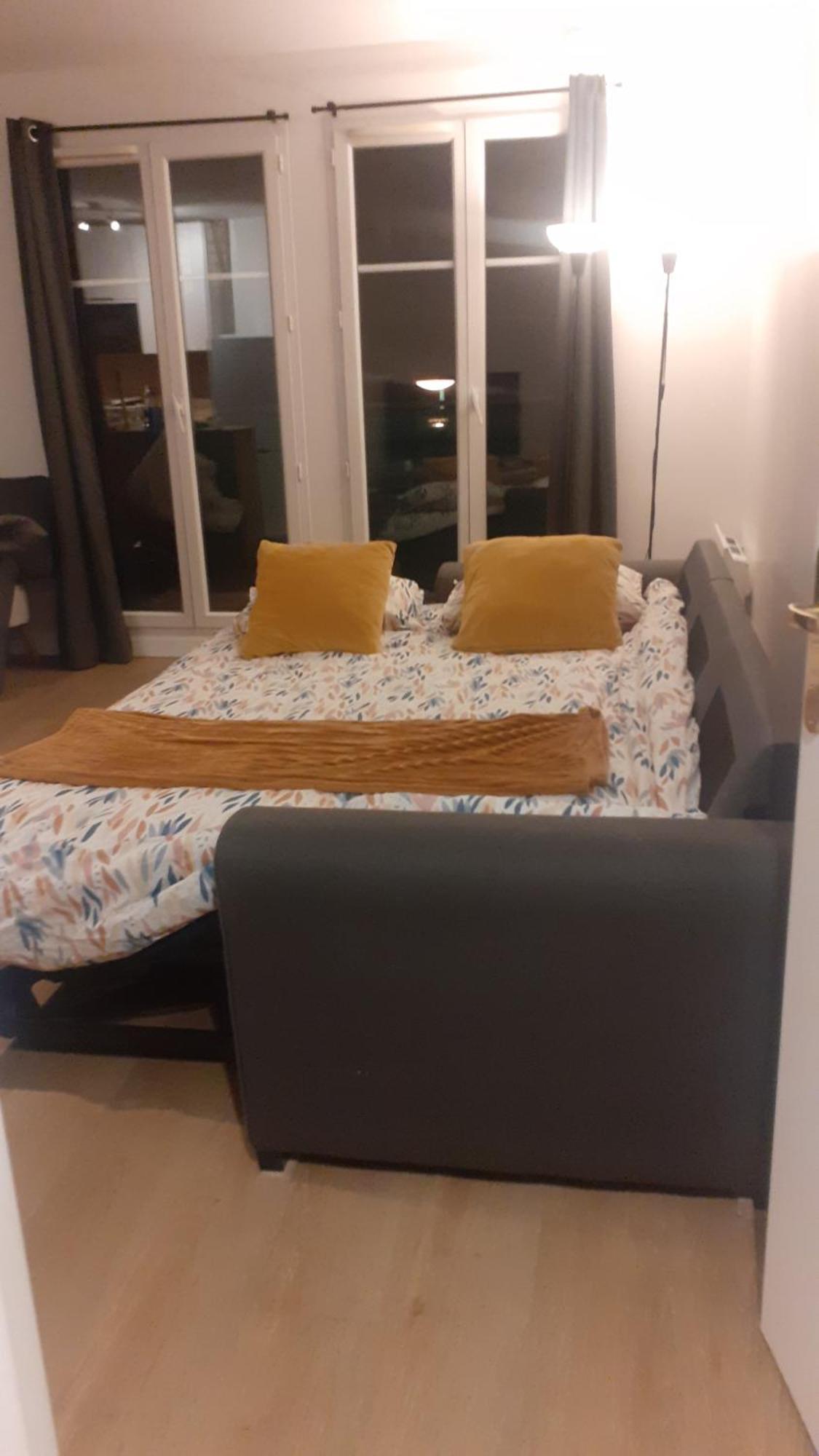 Appartement Cosy Pres Du Rer Chessy  Exterior foto